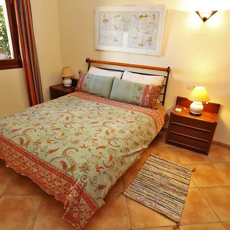 Flowers House Holiday home Maria De La Salut